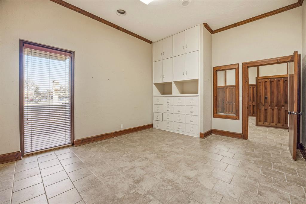 Old To wnGraham - Commercial Sale