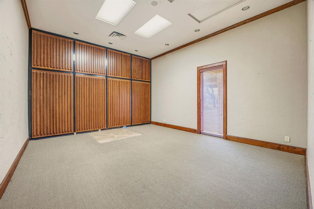 Old To wnGraham - Commercial Sale