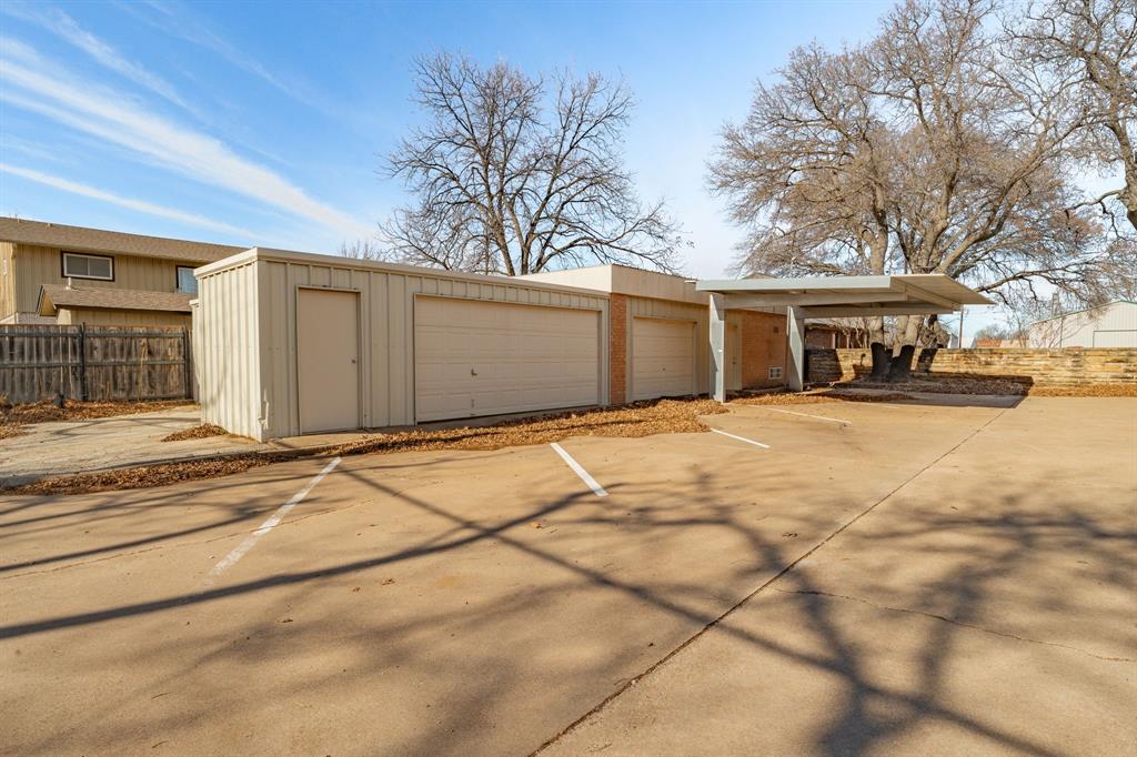 Old To wnGraham - Commercial Sale