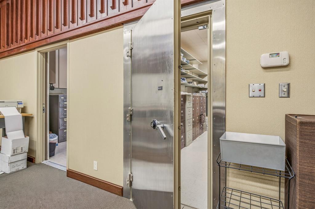 Old To wnGraham - Commercial Sale