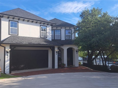 Photo of 7917 Club Court, Fort Worth, TX 76179 (MLS # 21294654)