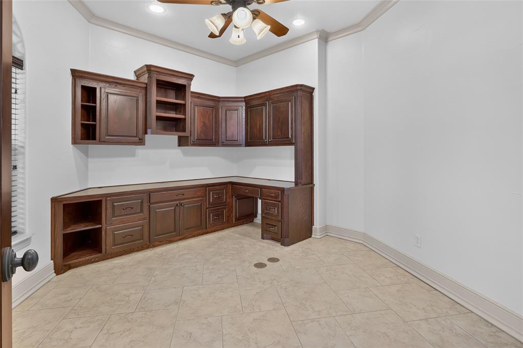 7917 Club Court