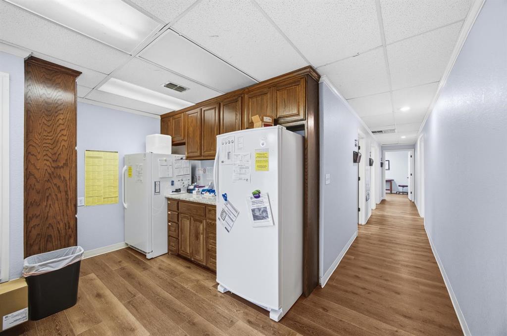 J Nowling Survey - Commercial Sale