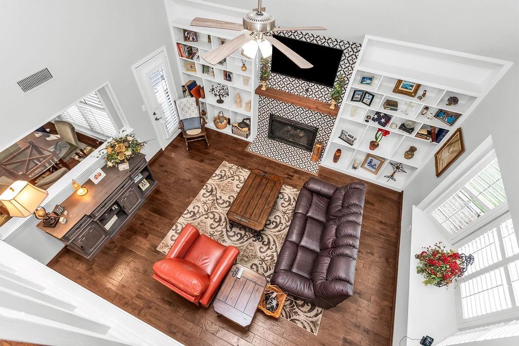 6019 Willow Wood Lane