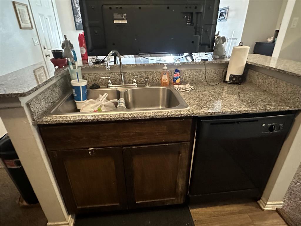 Richland Trace Condos - Residential