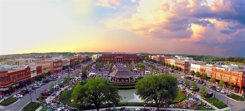 Garden District & Ph C - Residential Lease