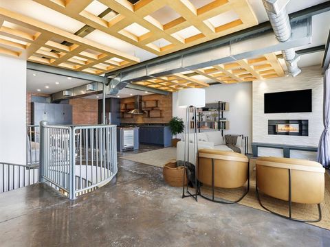 511 N Akard Street 1505 Dallas TX 75201