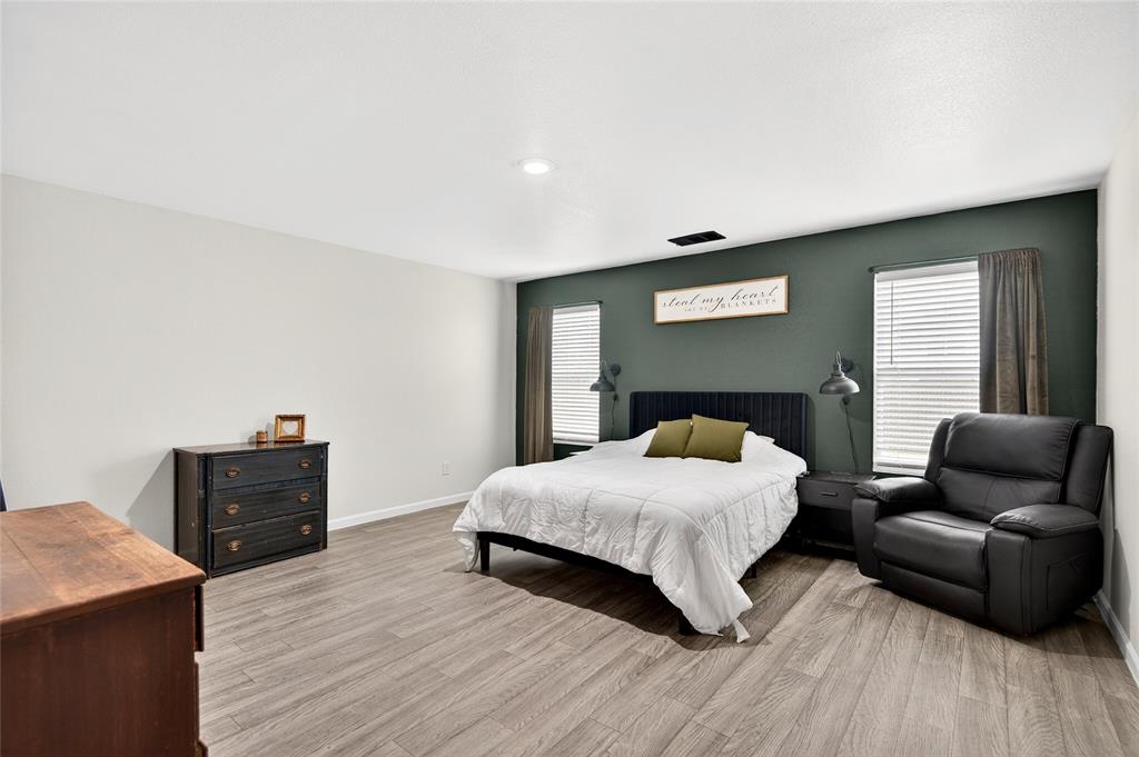 THE VILLAGES OF MAYFIELD PH 2 - Residential