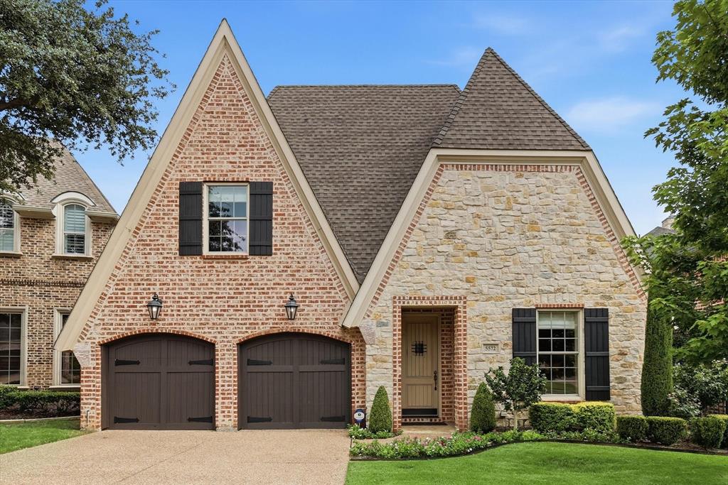 5572 Foard Drive
