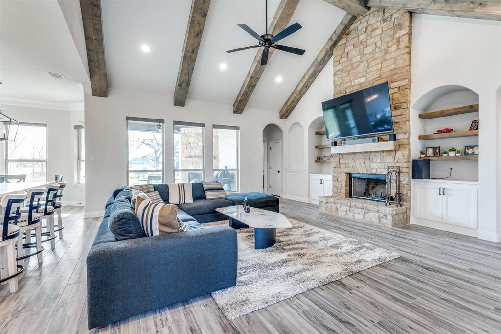 105 Clayton Crossing