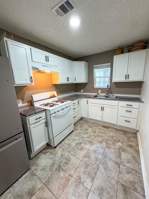 Alta Mesa Park Rev - Residential