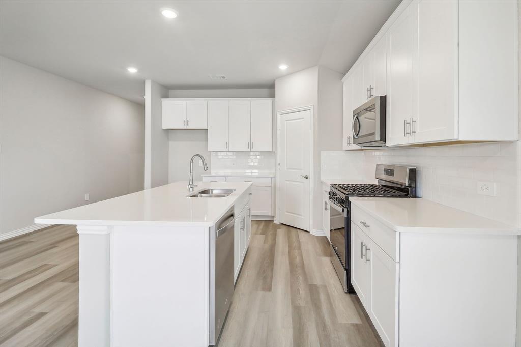 1174 Wolfsbane Drive