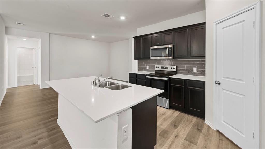 Waverly Estates - Residential