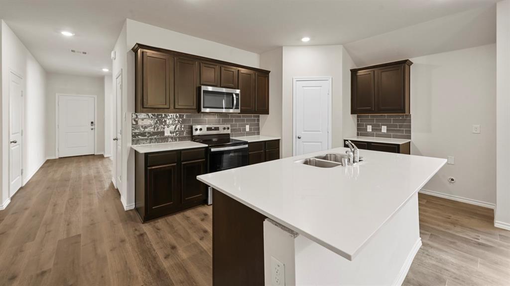Waverly Estates - Residential