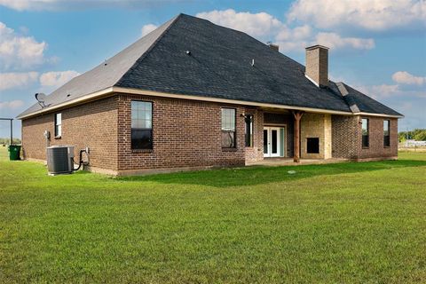 A home in Waxahachie