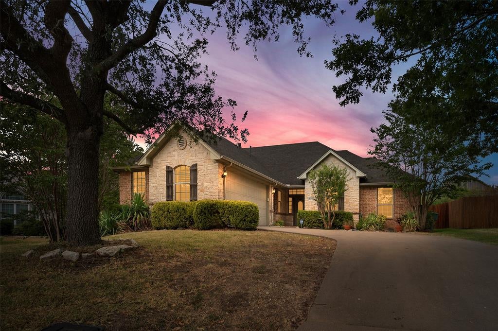2205 Covington Court
