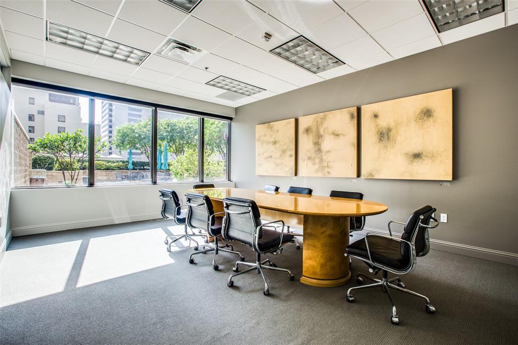 Metropolitan 1200 Main St Condo - Residential