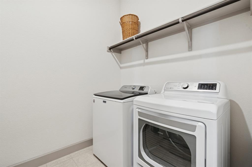 Ventana - Residential