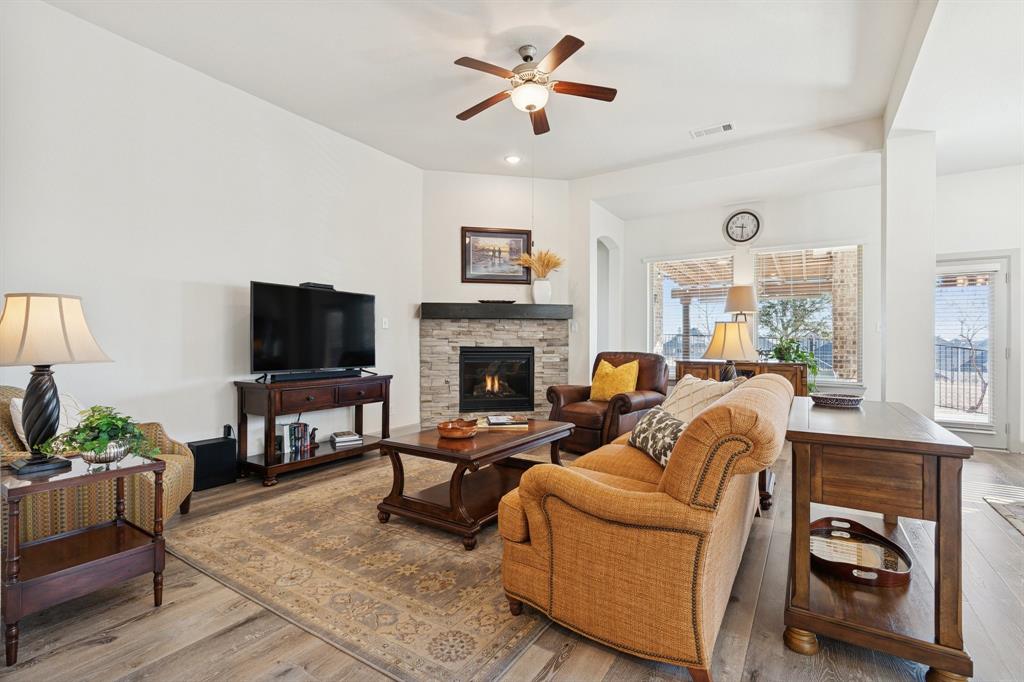 Ventana - Residential