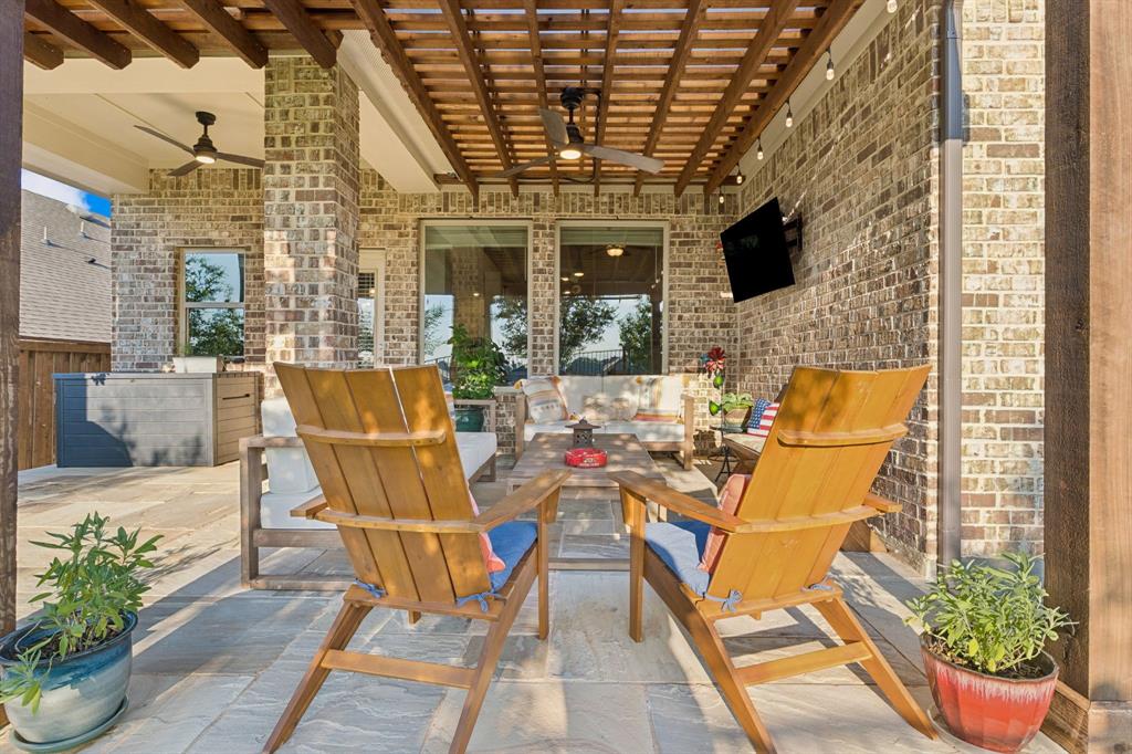 Ventana - Residential