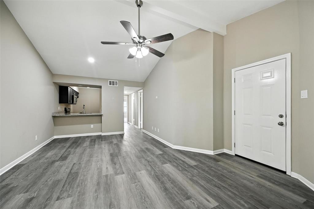 Parkwood Creek Condos - Residential