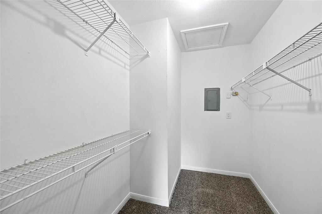 Parkwood Creek Condos - Residential