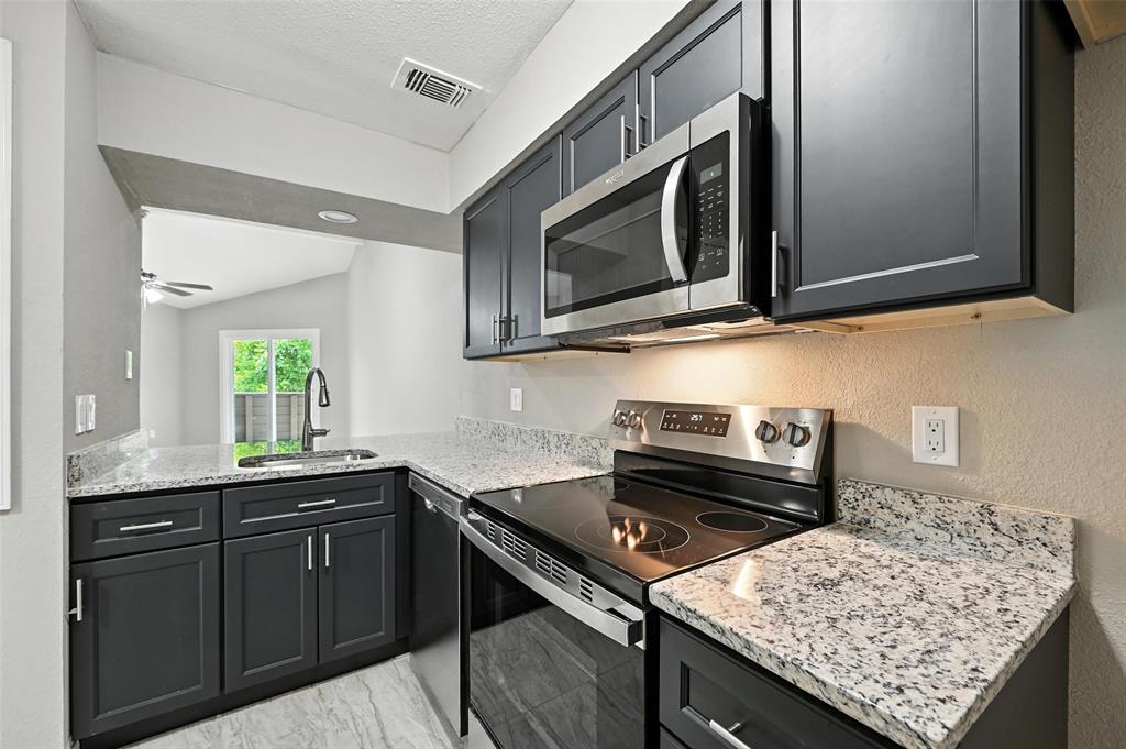 Parkwood Creek Condos - Residential