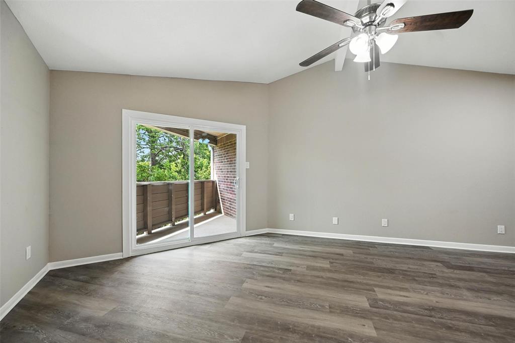 Parkwood Creek Condos - Residential