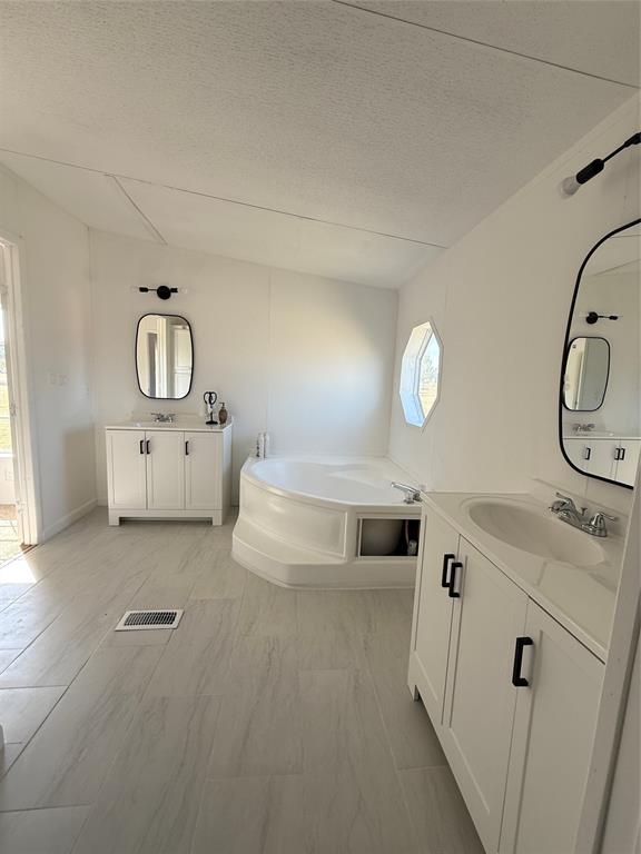 Diamond Rdg Add - Residential