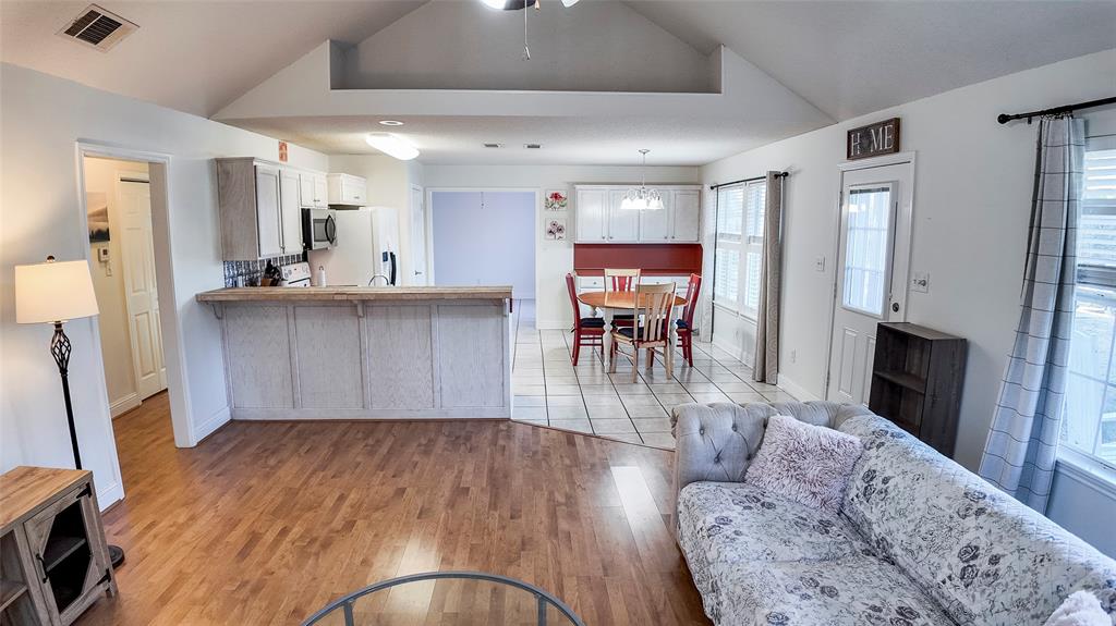 Holly Lake Ranch - Residential