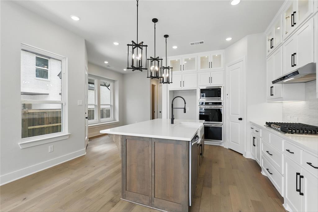 13908 Longvalley Drive