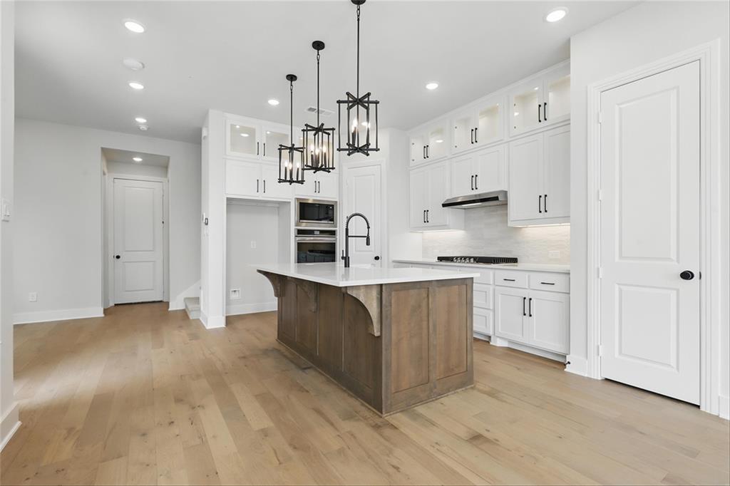 13908 Longvalley Drive