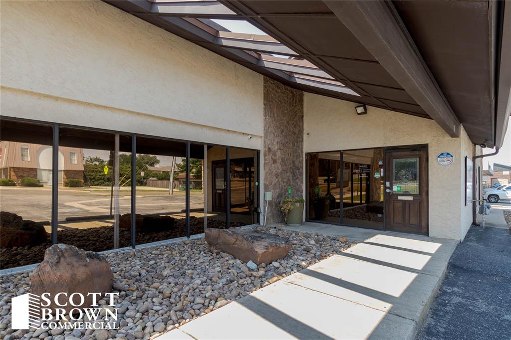 638 Londonderry Lane