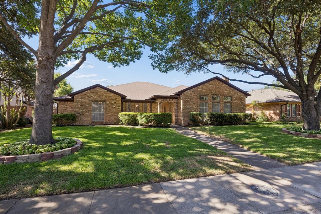 10014 Hickory Crossing