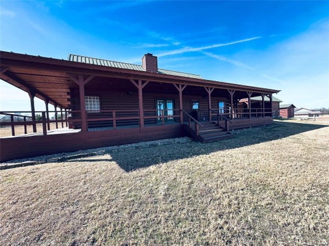 Photo of 349 Lake Point Rd, Comanche, TX 76442 (MLS # 21405608)