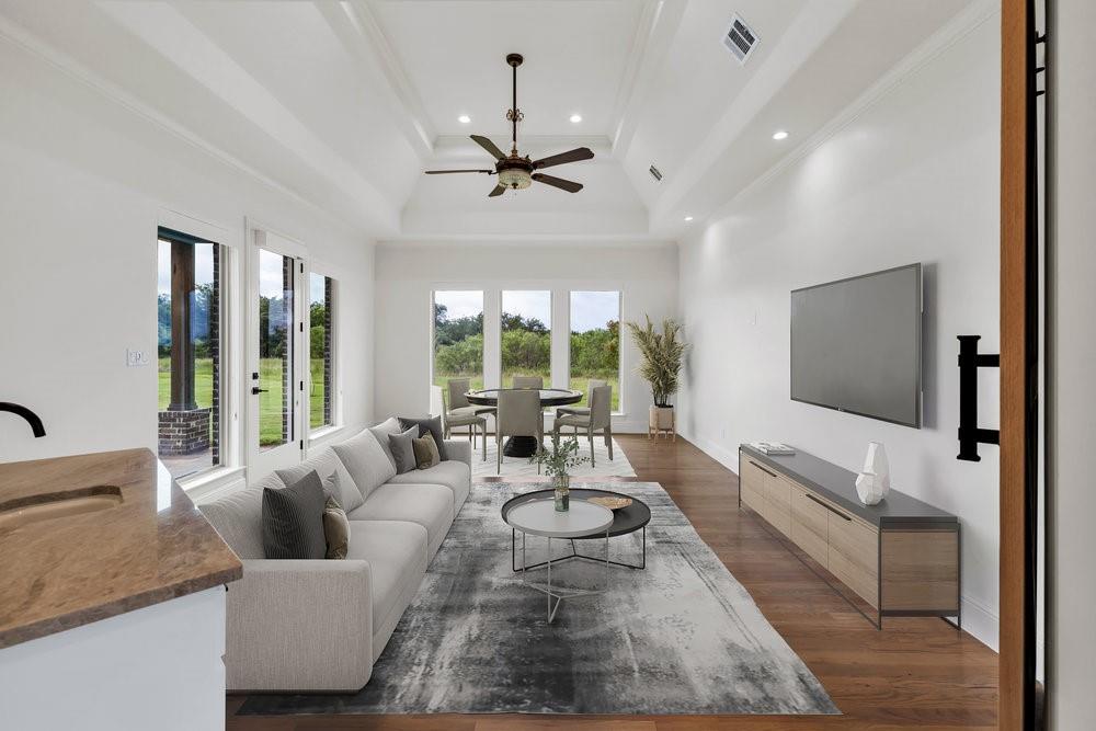 Los Establos Ph 2 - Residential