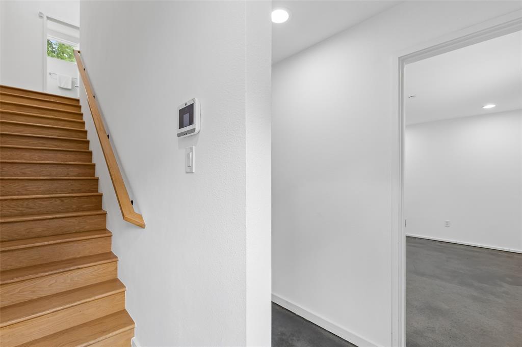Munger Place - Residential