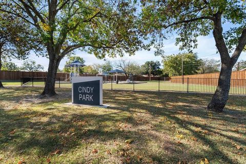 A home in Burleson