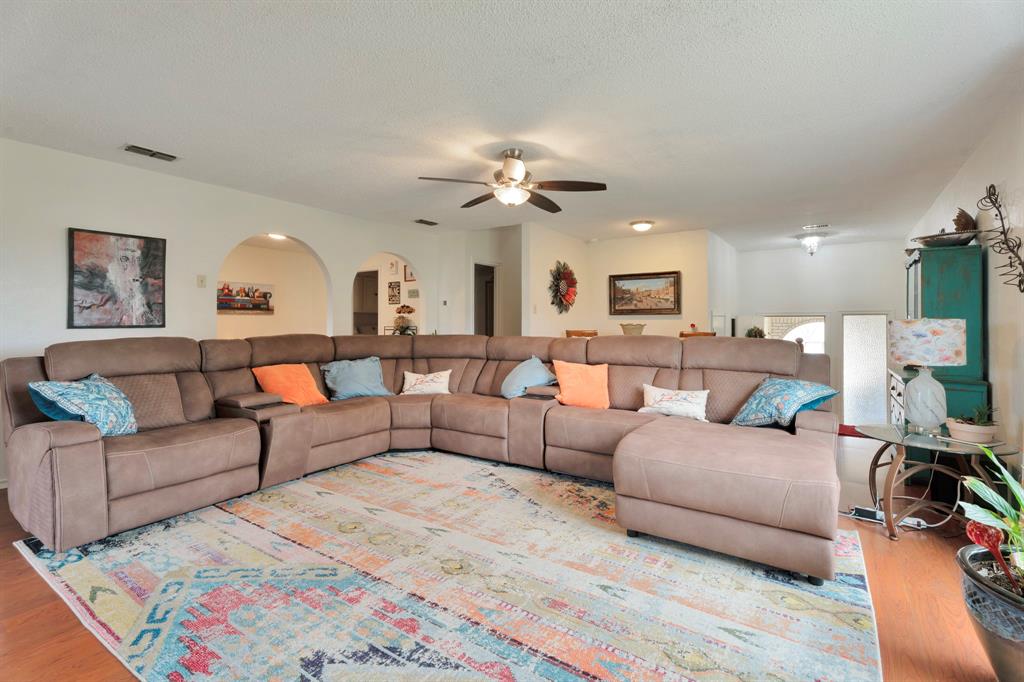 DeCordova Bend Estates - Residential