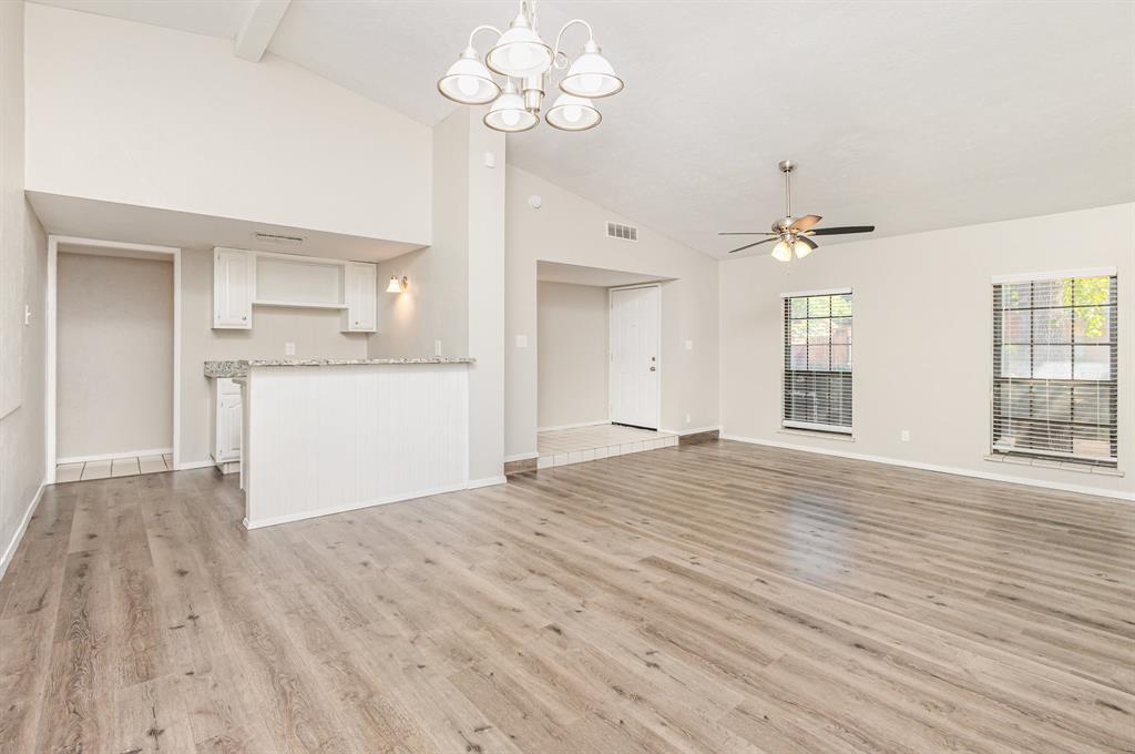 2808 Treeview Drive