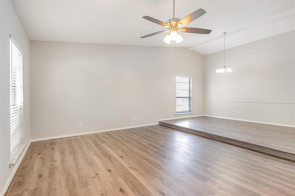 2808 Treeview Drive