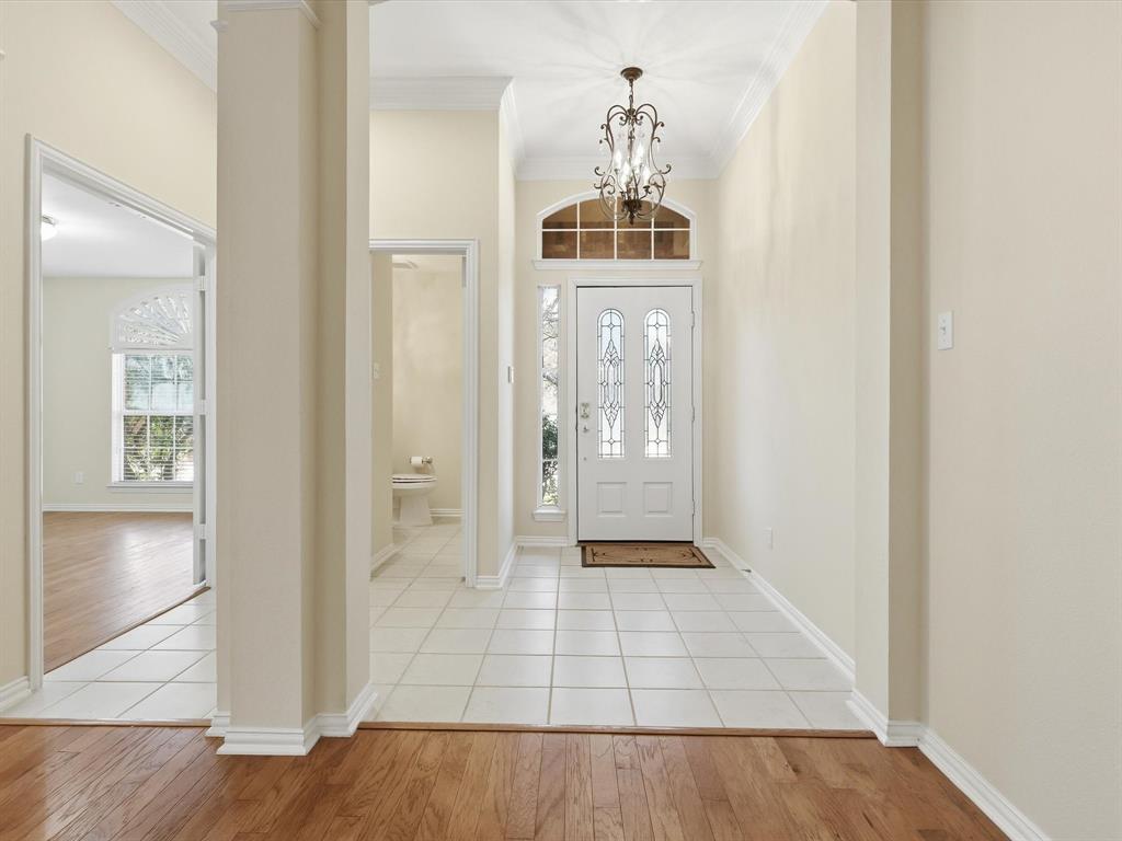 2204 Woods Edge Court