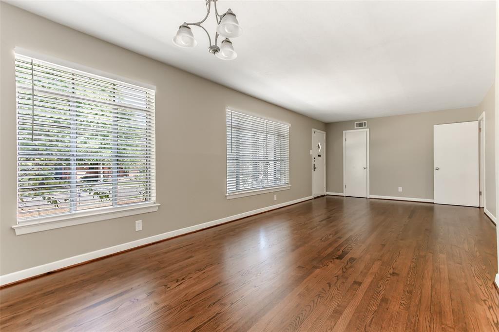 LAKE HIGHLANDS ESTATES REV - Residential Lease