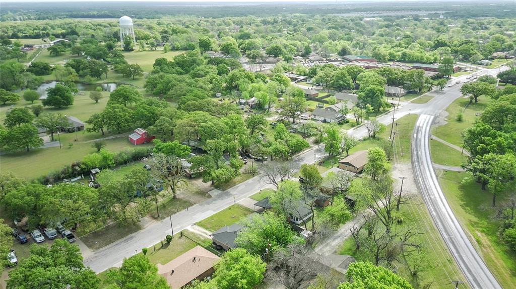 3528 N Beaton Street