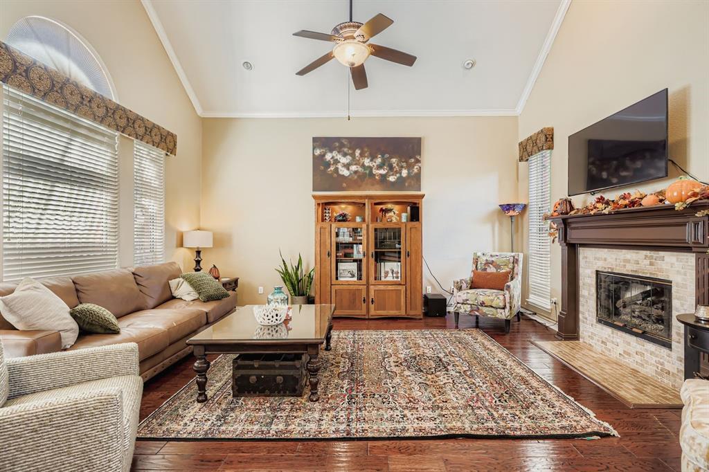 Hunters Glen Thirteen - Residential