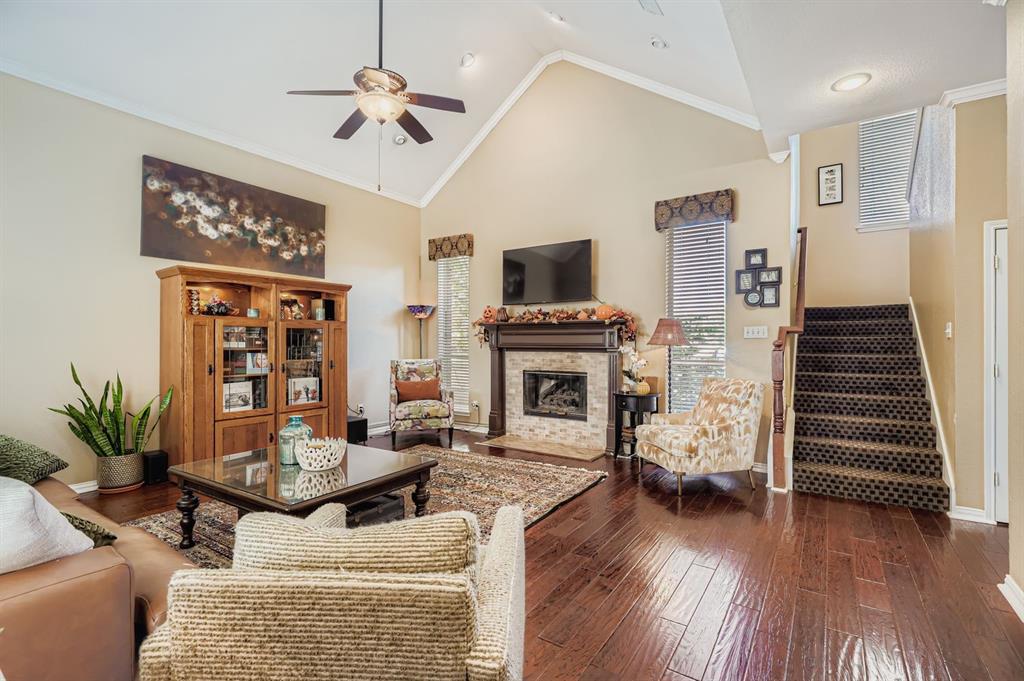 Hunters Glen Thirteen - Residential