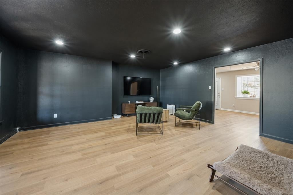 5601 Westcreek Drive