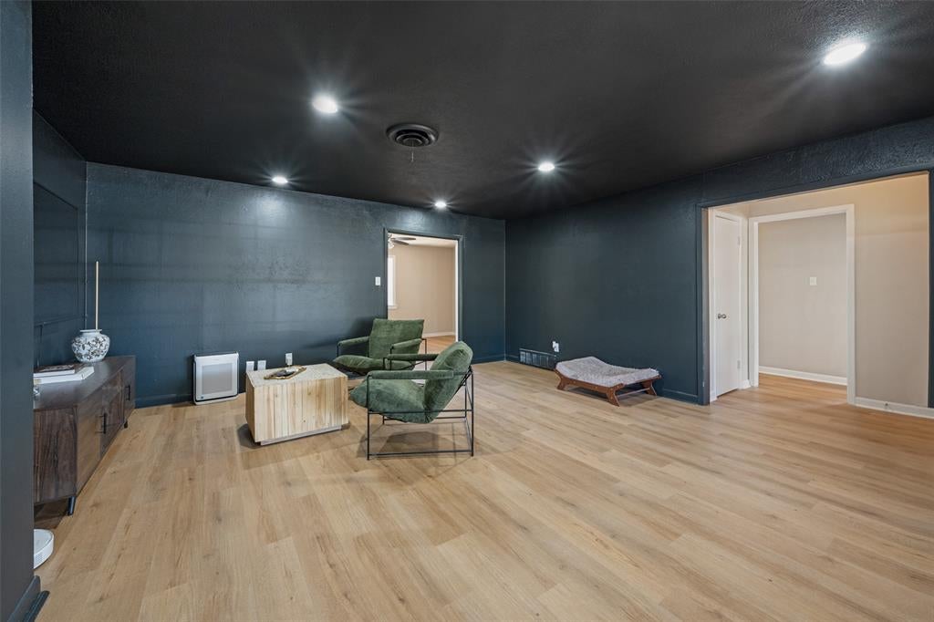 5601 Westcreek Drive