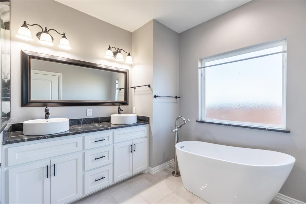 W J Dugan - Clyde - Residential