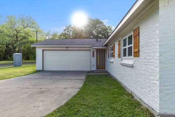 4633 Lynnacre Drive